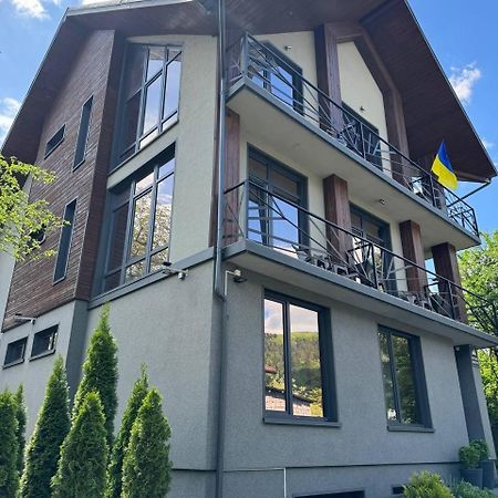 Girske Povitria 2 Villa Yaremche Dış mekan fotoğraf