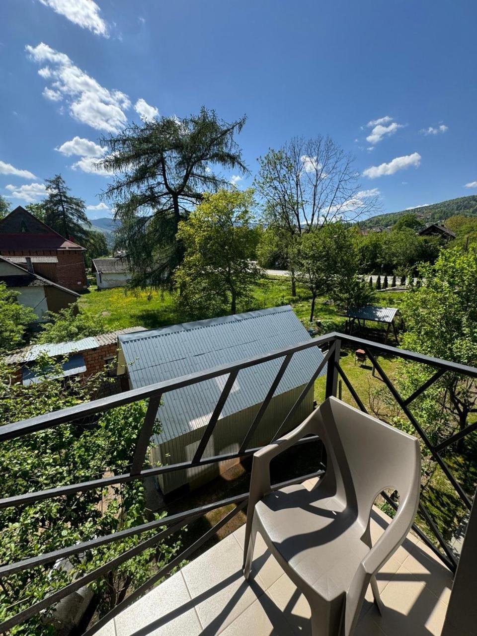 Girske Povitria 2 Villa Yaremche Dış mekan fotoğraf