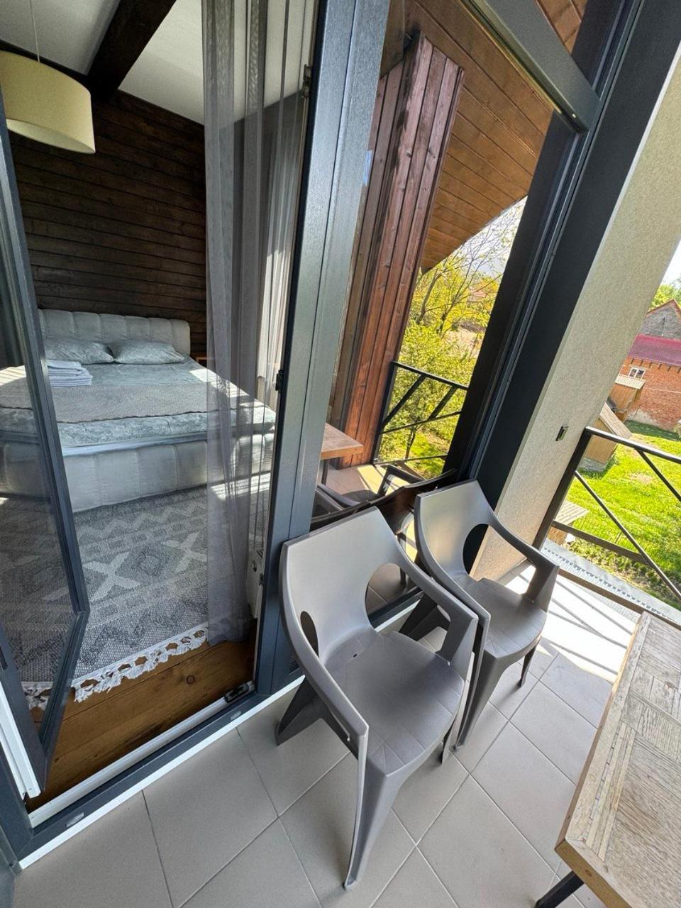 Girske Povitria 2 Villa Yaremche Dış mekan fotoğraf