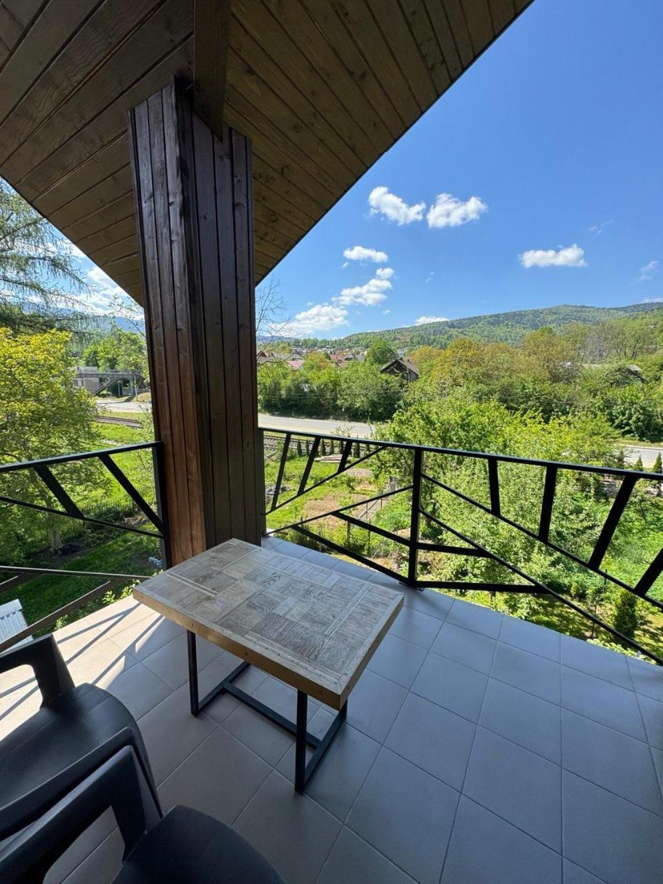 Girske Povitria 2 Villa Yaremche Dış mekan fotoğraf